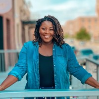 Savvy, Booked, & Blessed Host, Devonée Thaxton