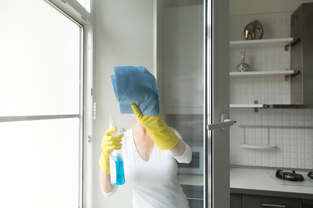interior window cleaning Elgin IL