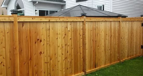 high quality wood fence in Fort Wayne